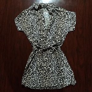Flowy leopard print shirt